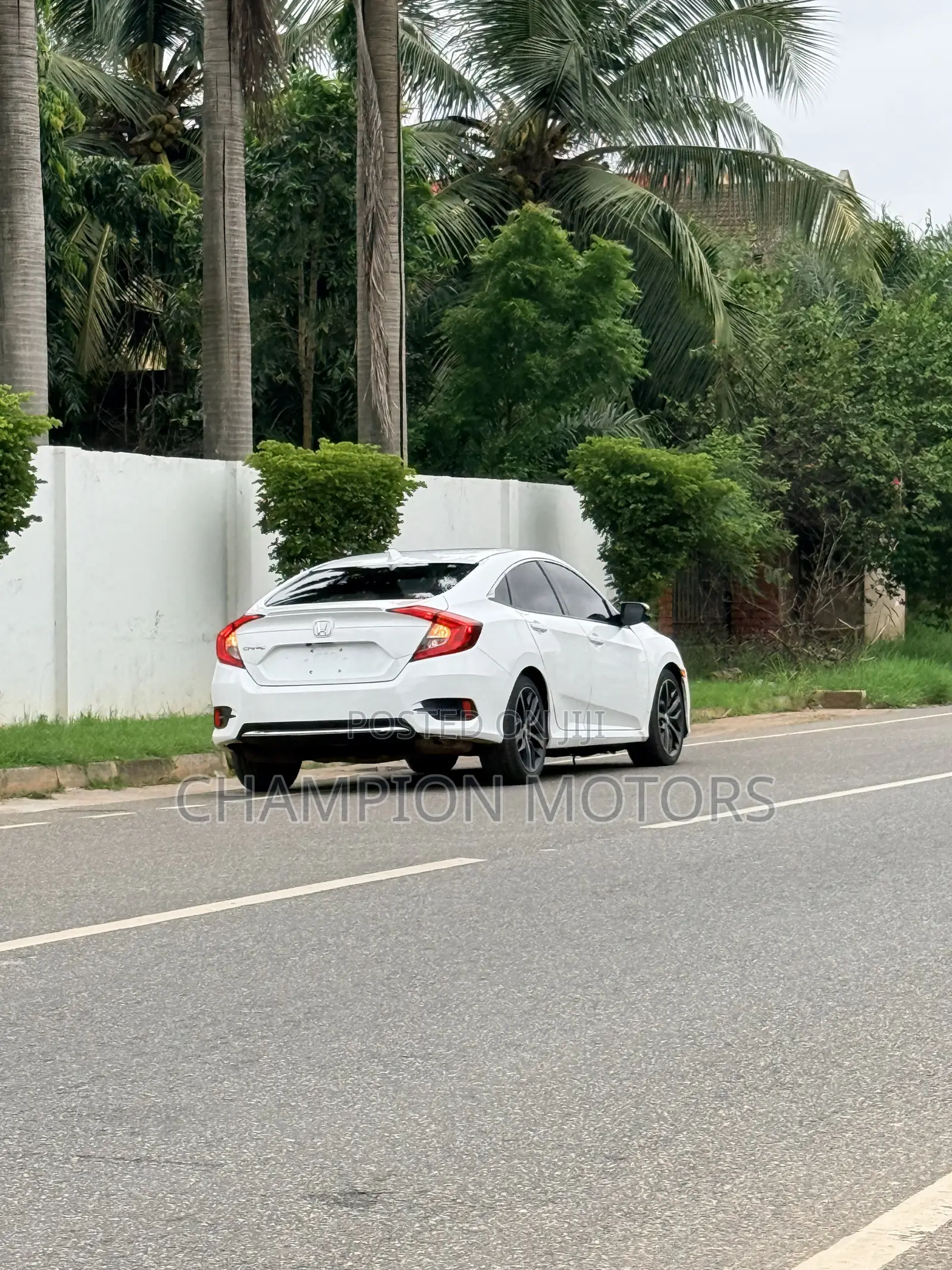 Honda Civic EX Sedan 2020 White