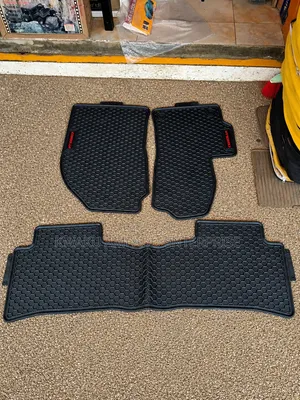 Toyota Corolla Rubber Floor Mat