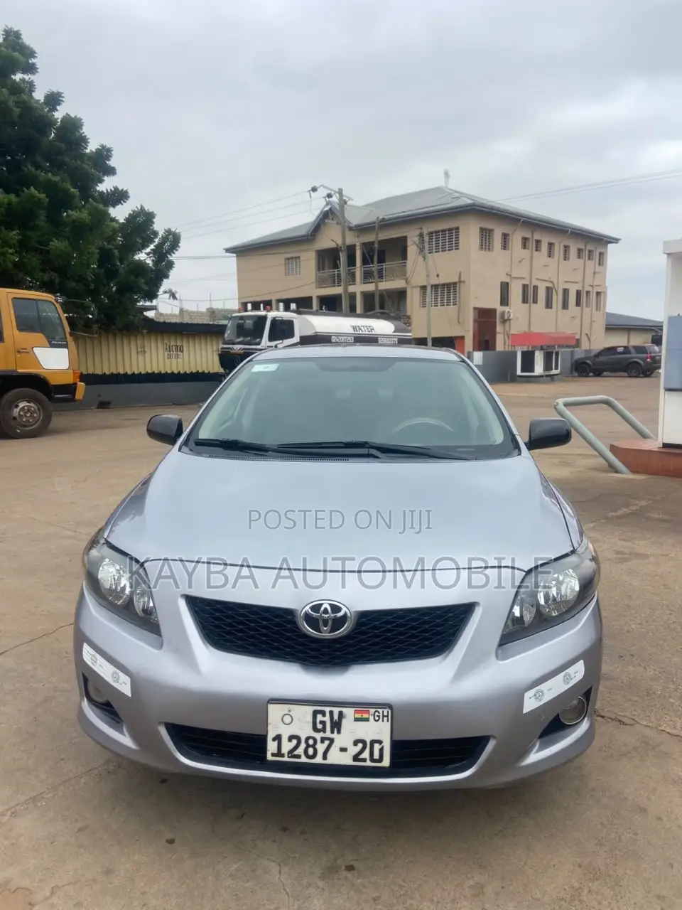Toyota Corolla 2010 Silver