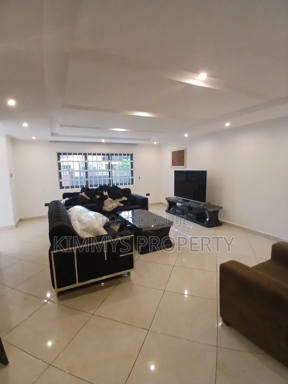 4bdrm House in Kobby Estate, School Junction for rent