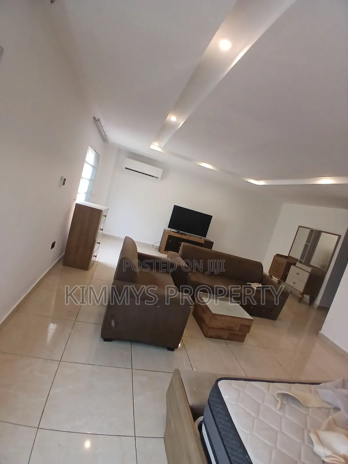 4bdrm House in Kobby Estate, School Junction for rent