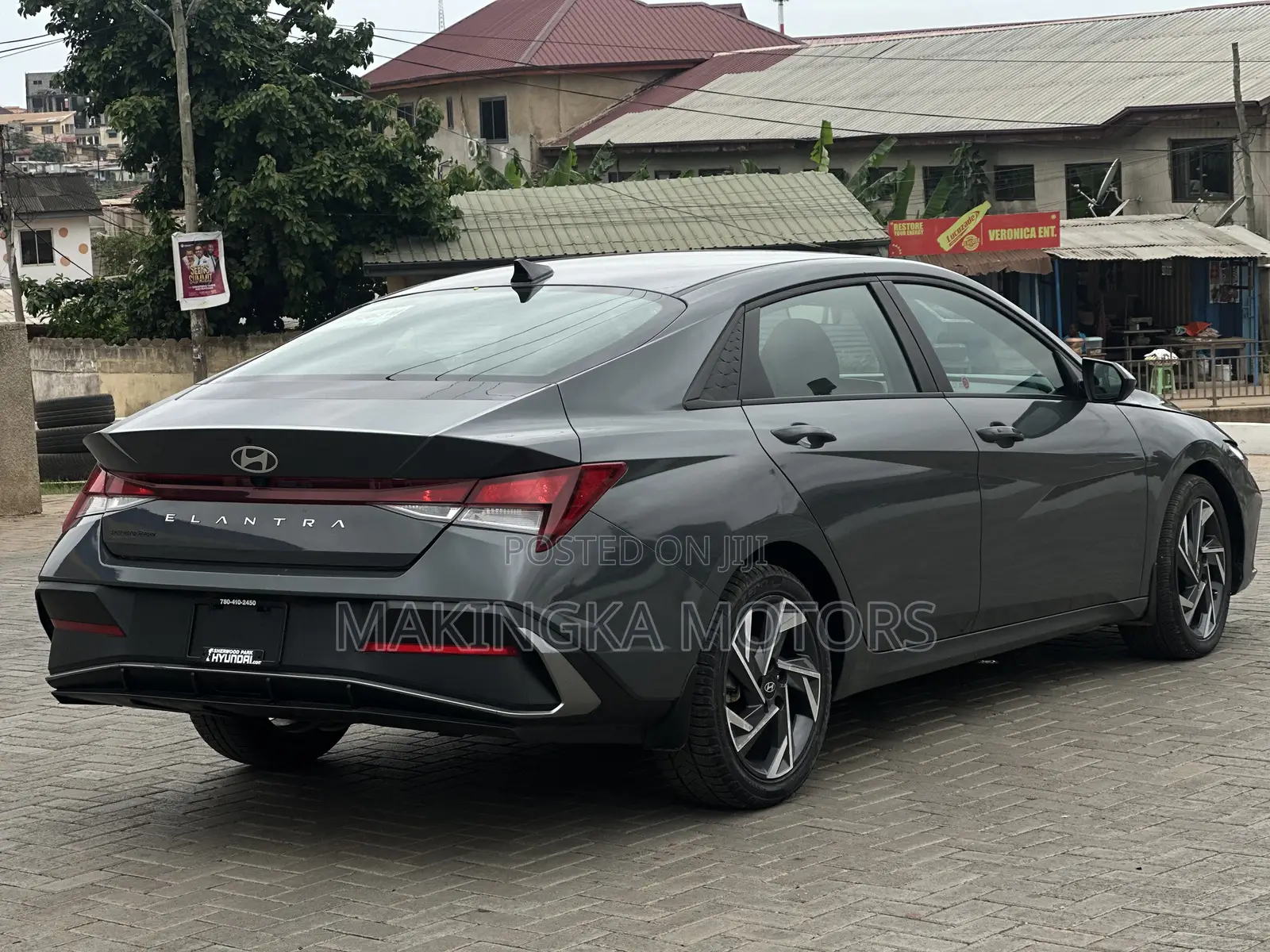 Hyundai Elantra SE 2024 Gray