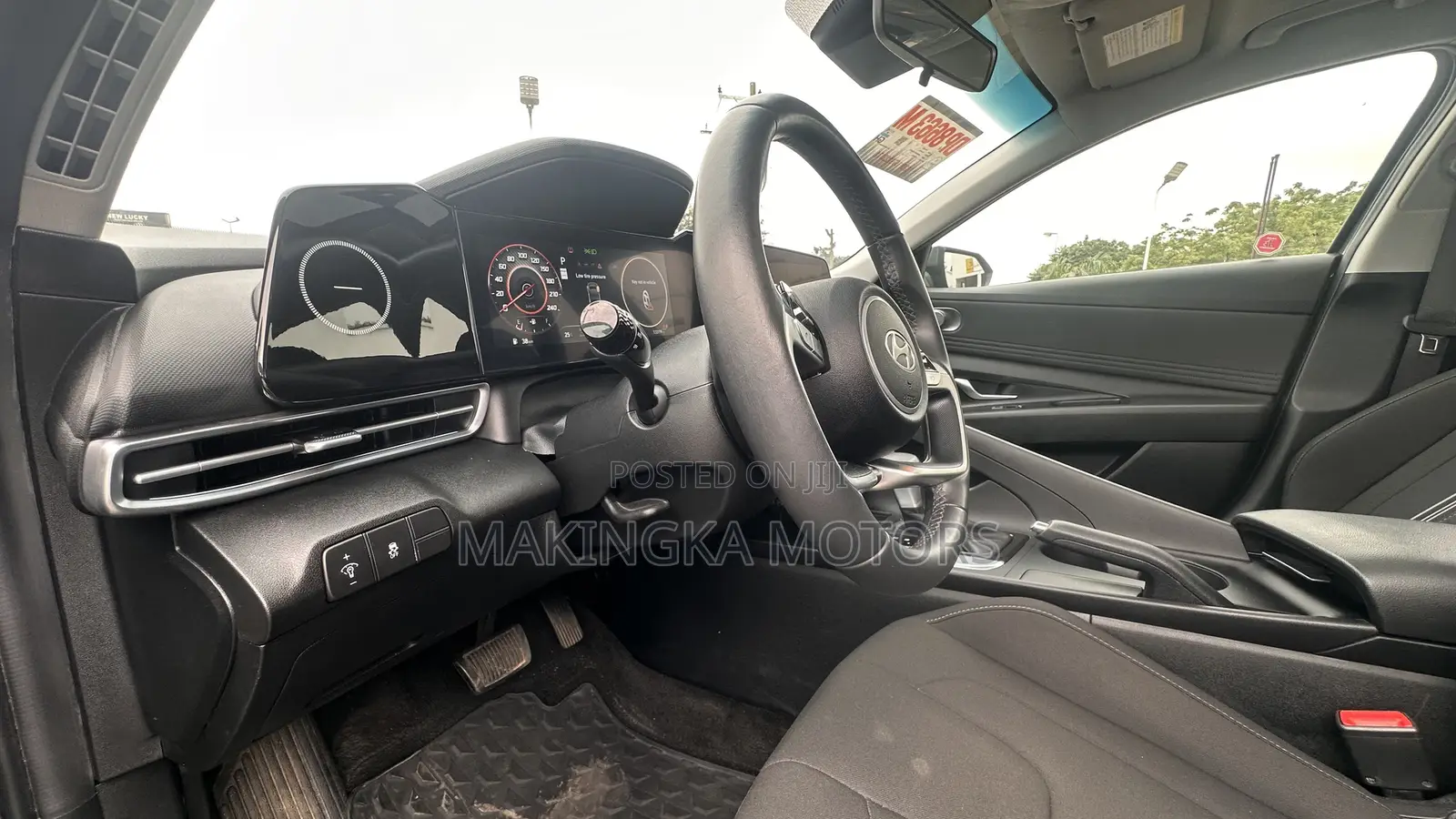 Hyundai Elantra SE 2024 Gray