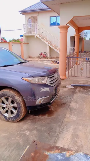Toyota Highlander 2012 Gray
