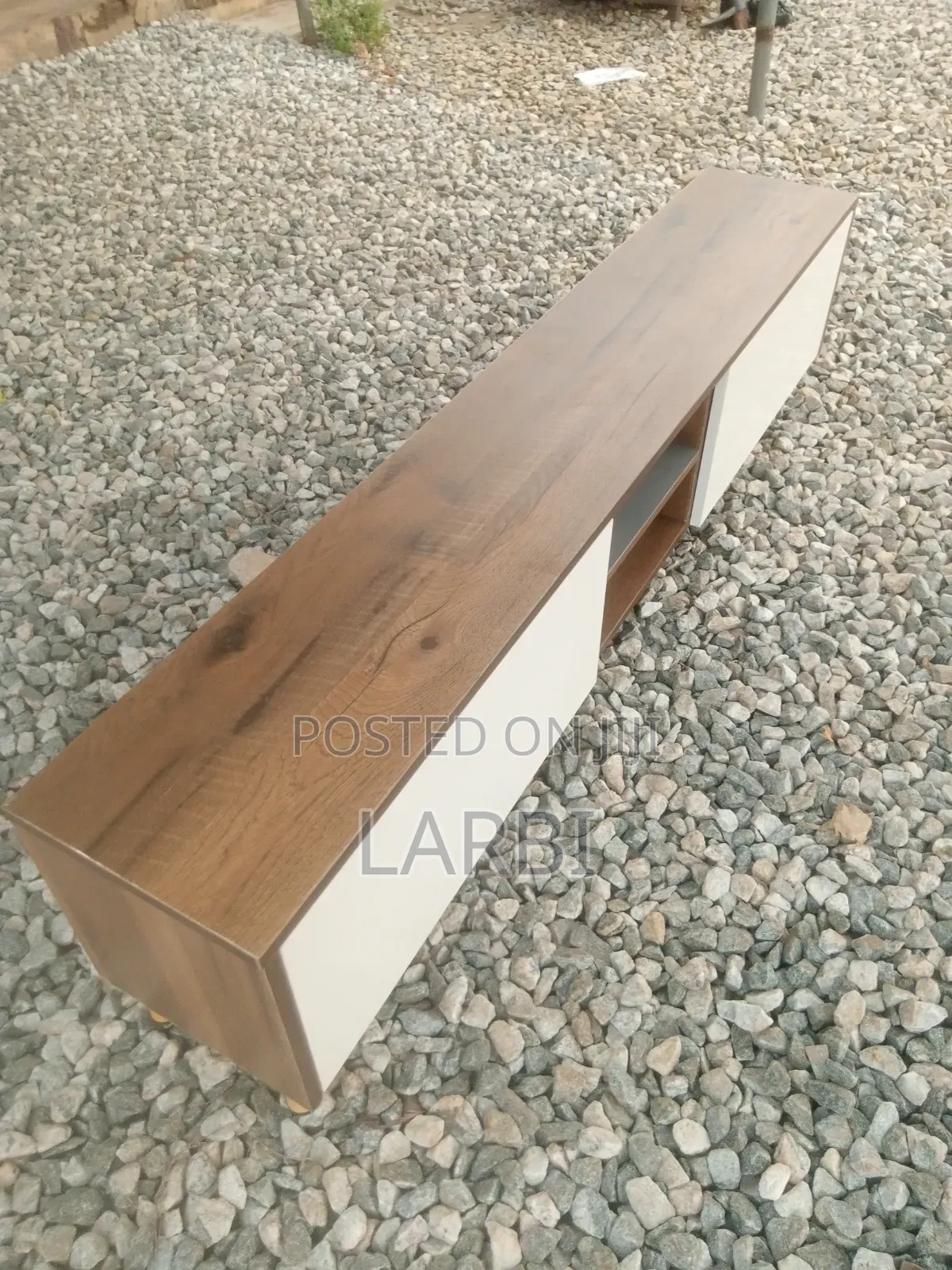 TV Stand (Console)