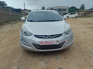 Hyundai Elantra 2015 Silver