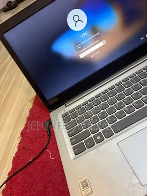 Laptop Lenovo IdeaPad 120S 3GB Intel SSD 256GB