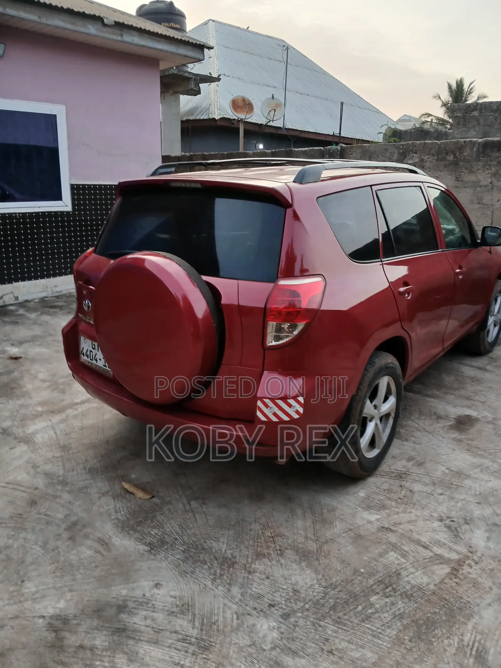 Toyota RAV4 2.4 2008 Red