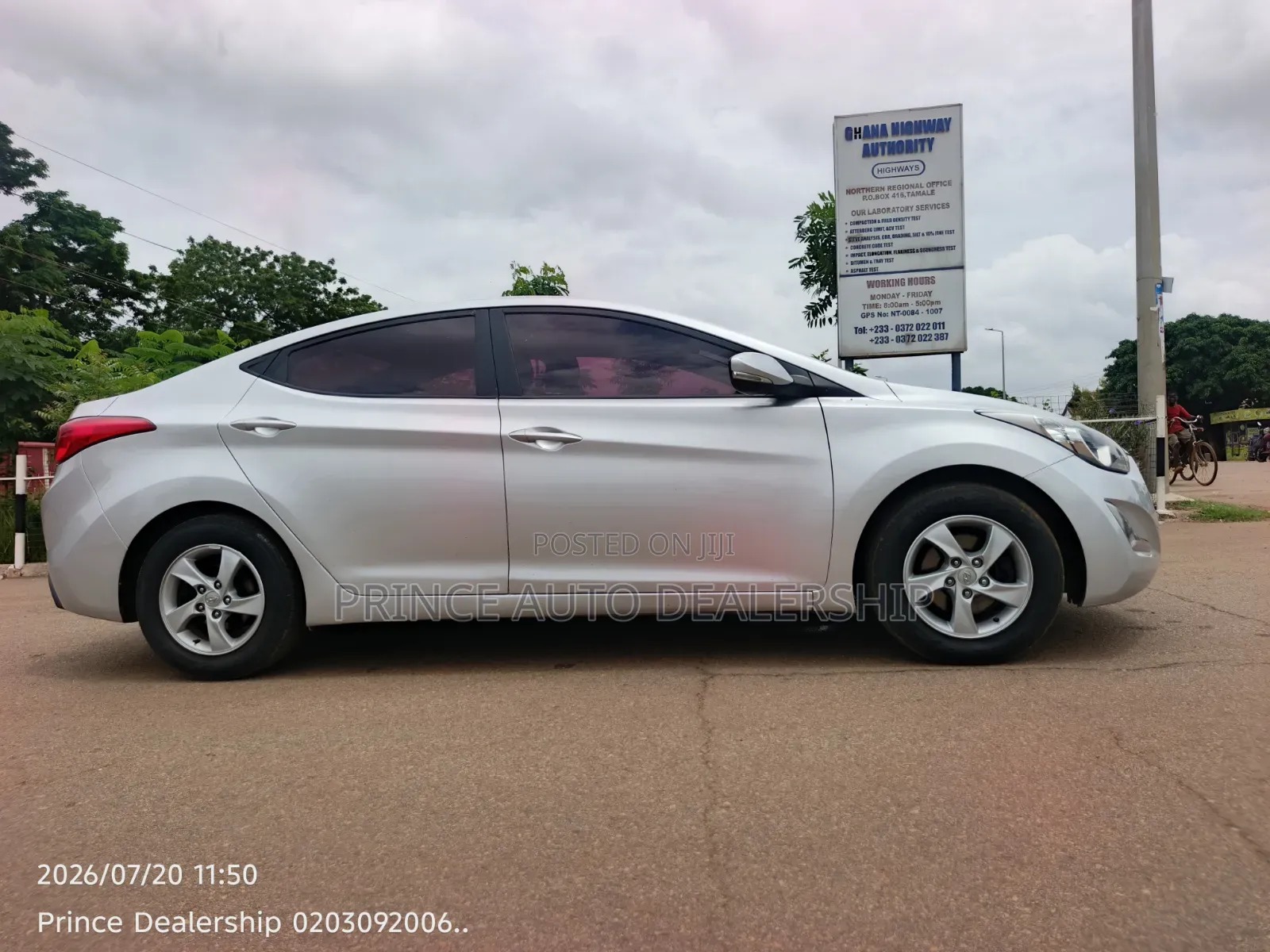 Hyundai Avante 2014 Silver