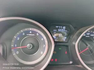 Hyundai Avante 2014 Silver
