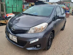 Toyota Yaris 2012 White