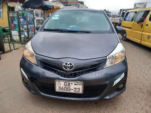 Toyota Yaris 2012 White