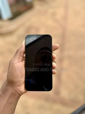 Apple iPhone 13 128 GB Green