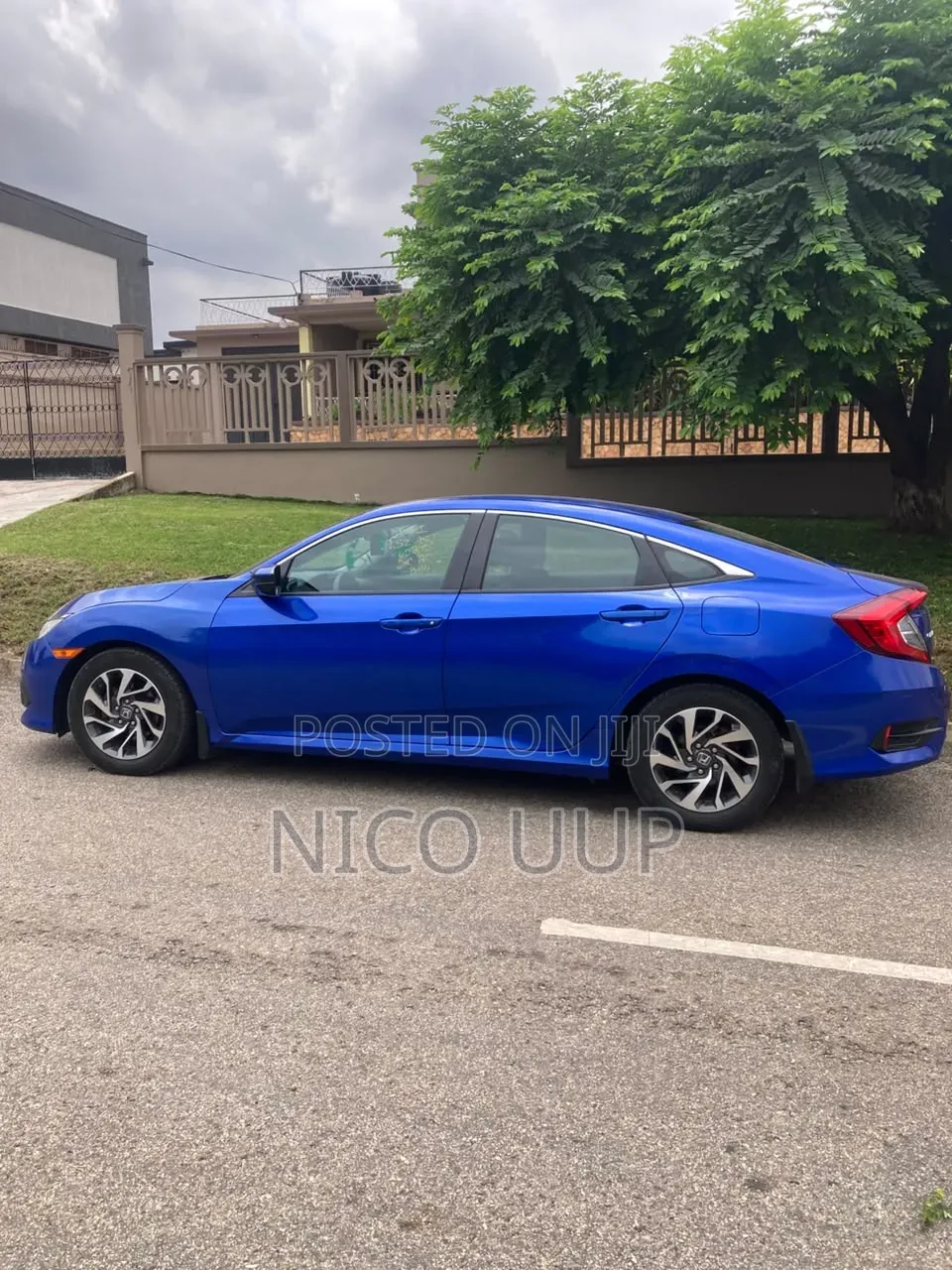 Honda Civic 2016 Blue