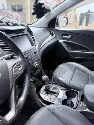 Hyundai Santa Fe 2018 Silver