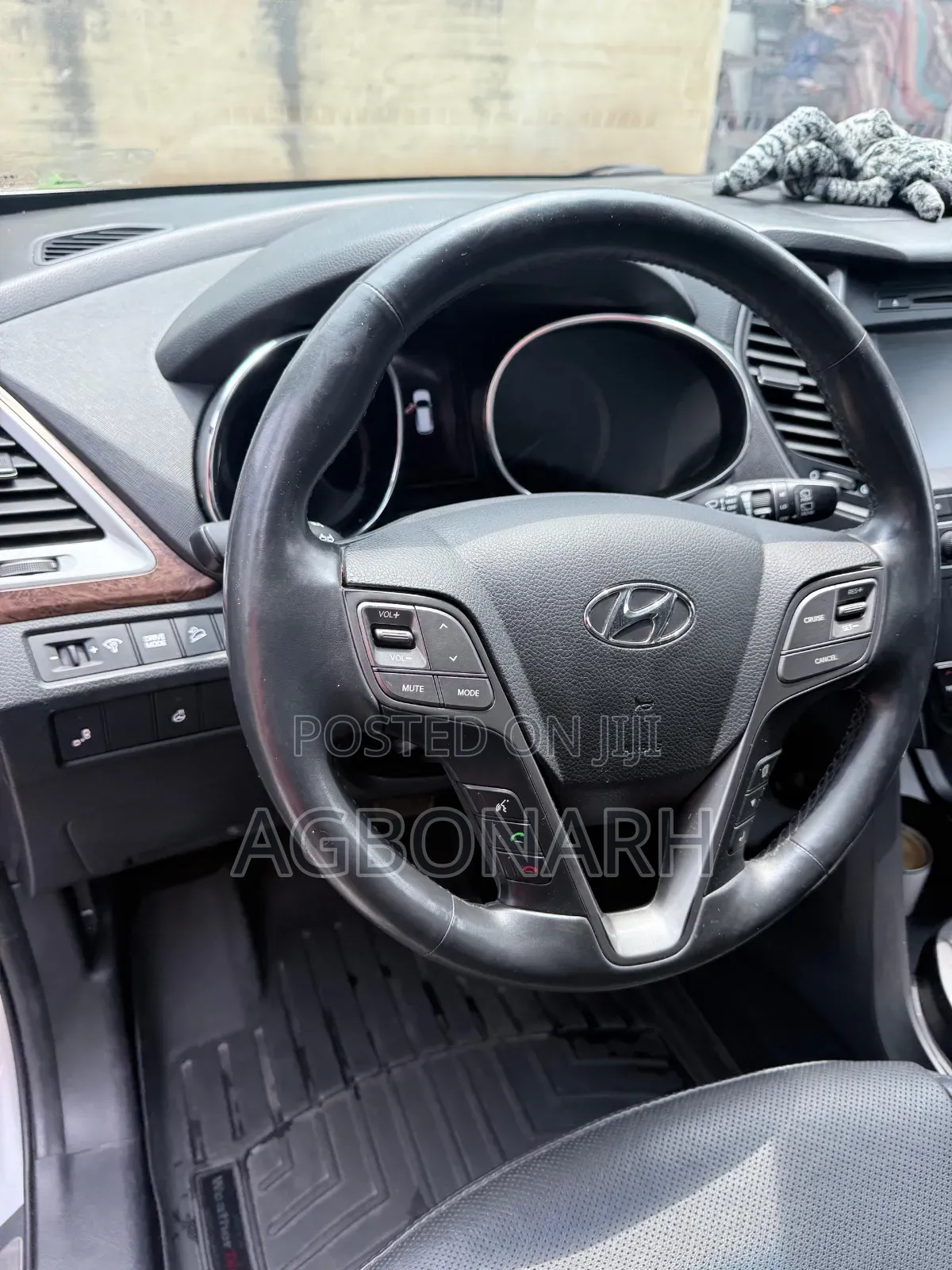 Hyundai Santa Fe 2018 Silver