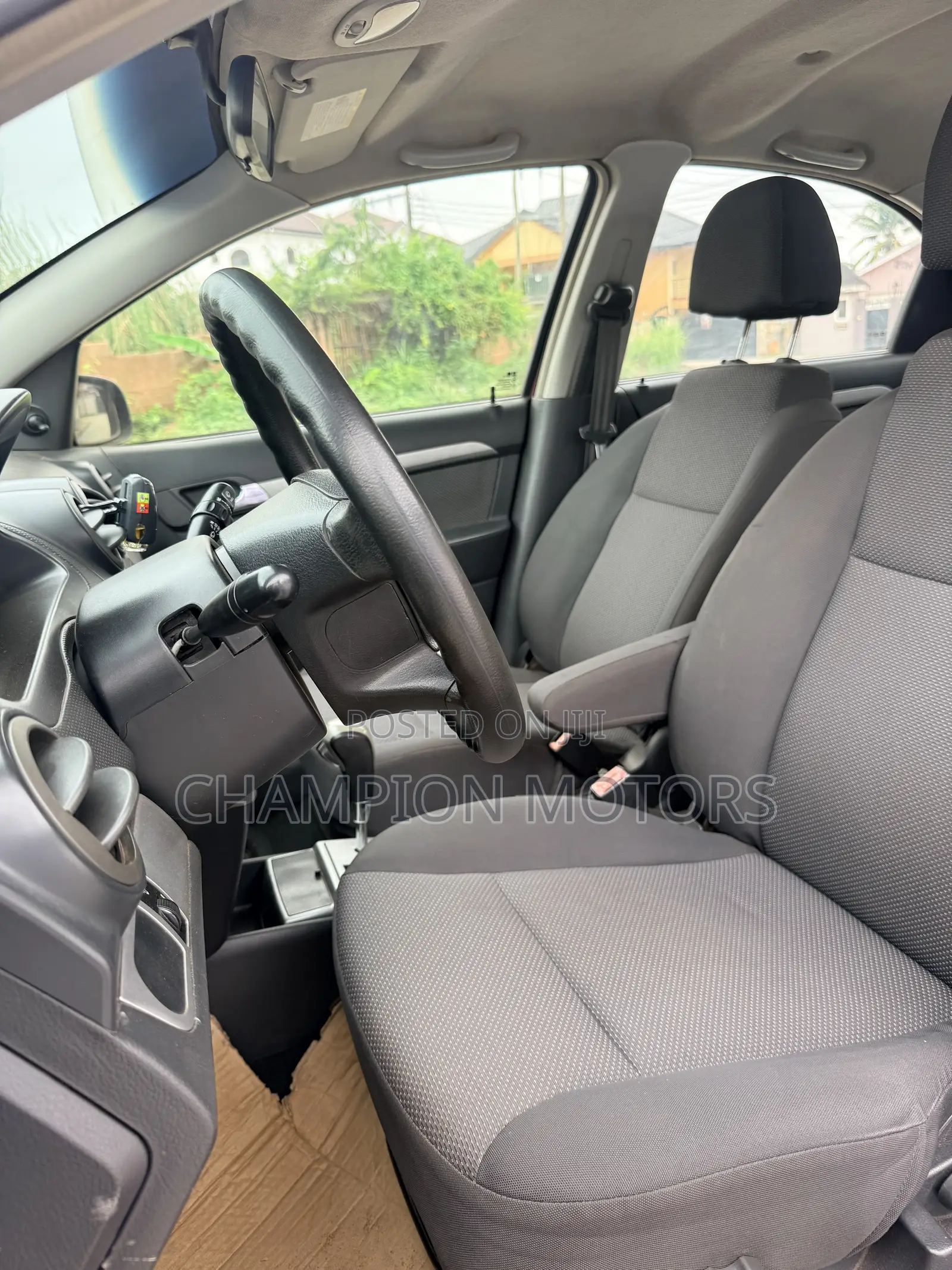 Chevrolet Aveo 2010 Red