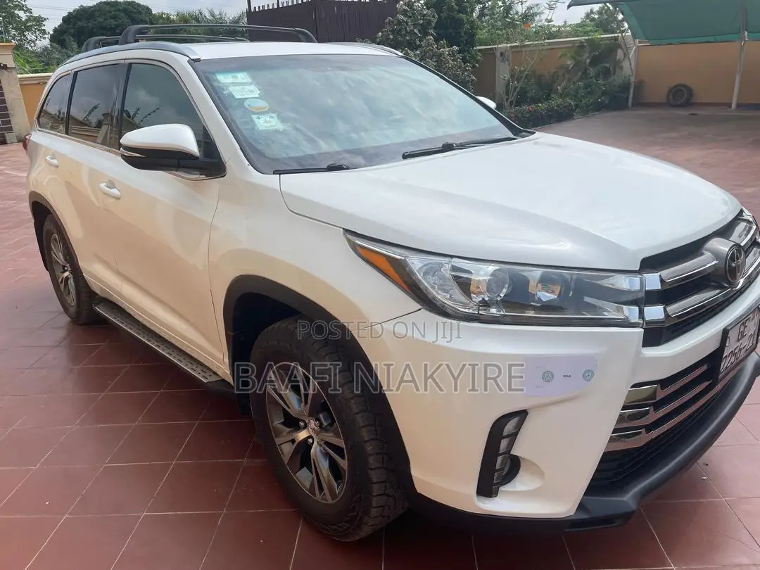 Toyota Highlander XLE V6 4x4 (3.5L 6cyl 6A) 2016 White