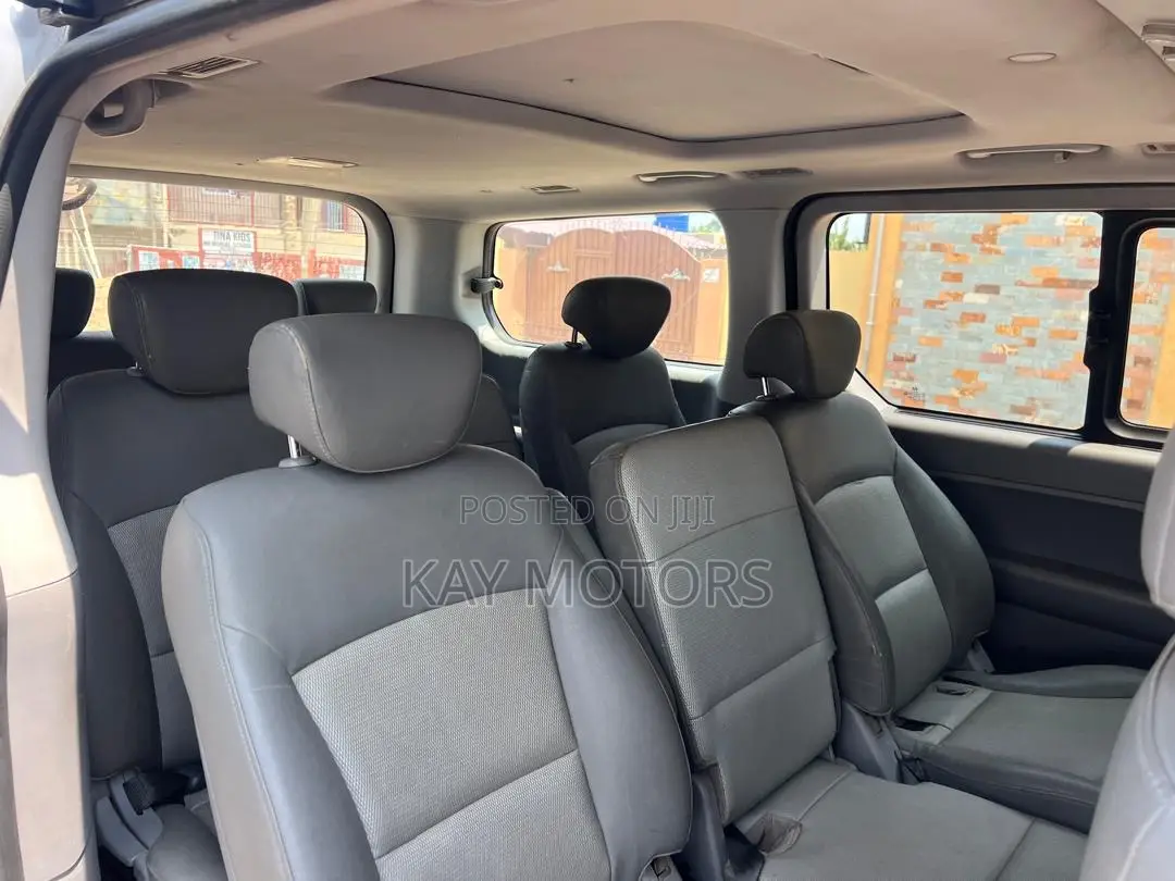Hyundai Starex 2015 Grey