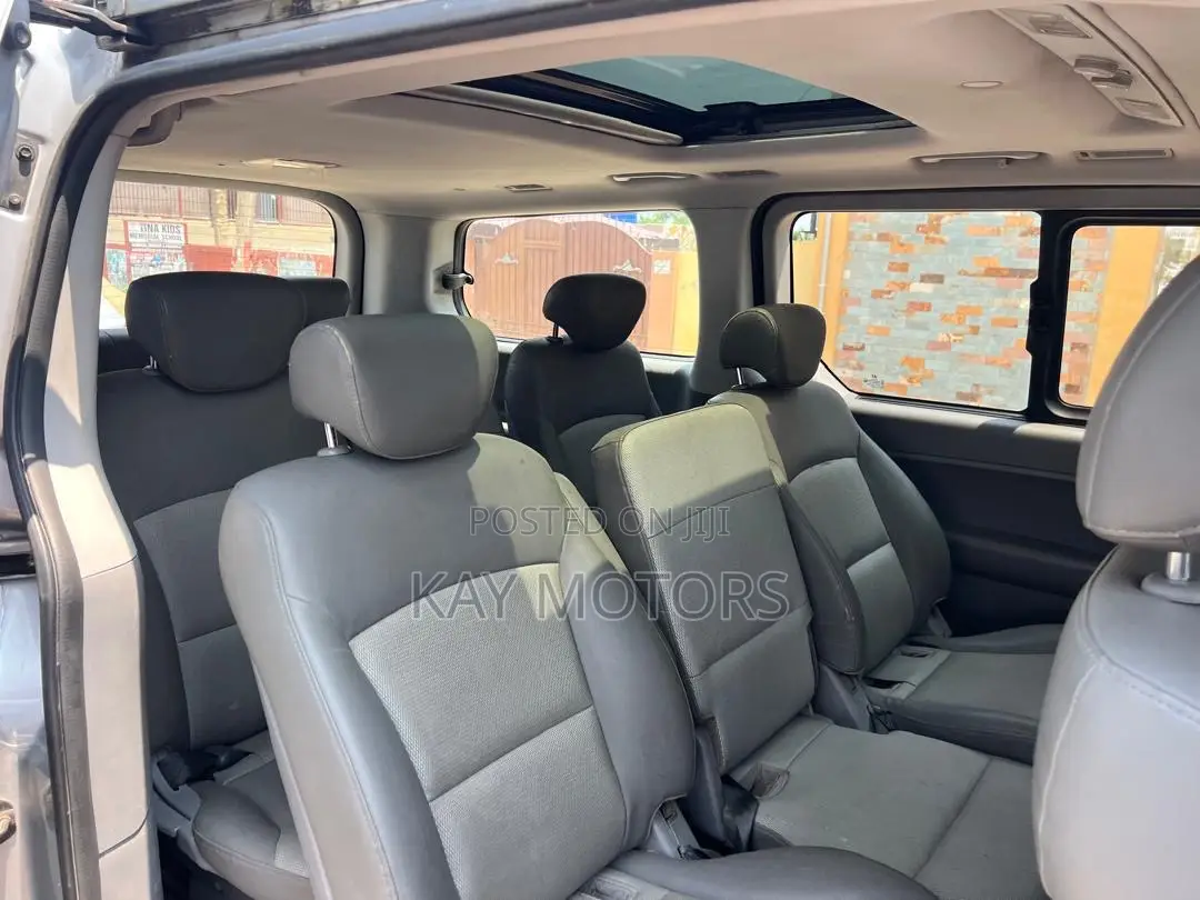 Hyundai Starex 2015 Grey