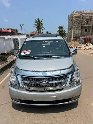 Hyundai Starex 2015 Grey