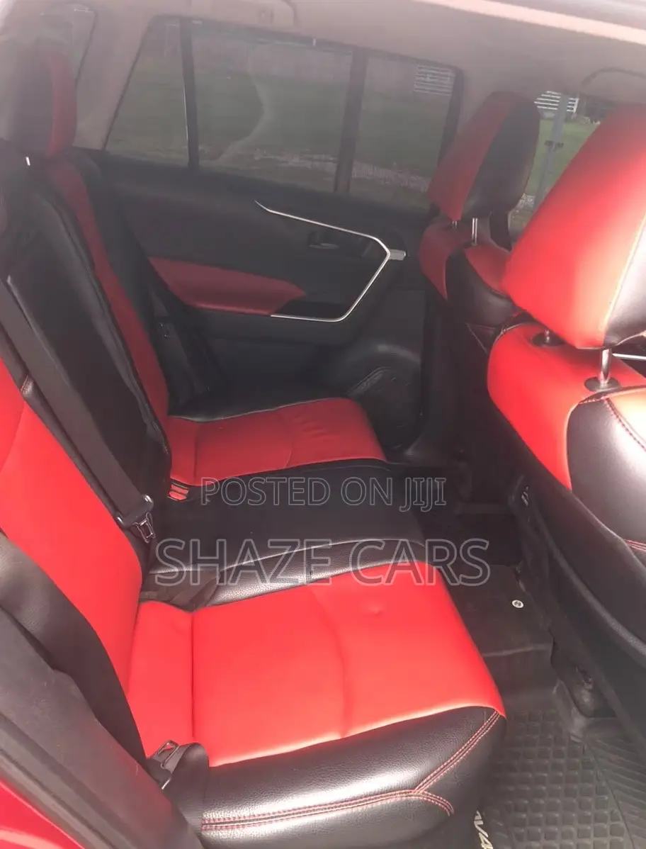 Toyota RAV4 LE AWD 2020 Burgundy