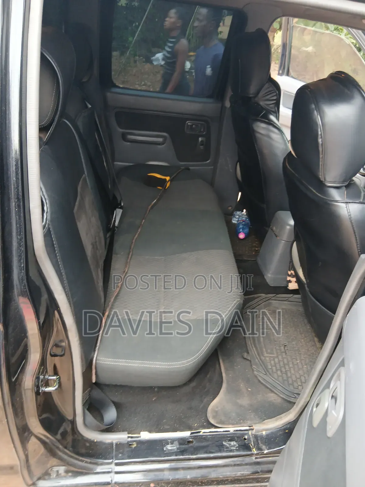 Nissan Hardbody 2018 Black