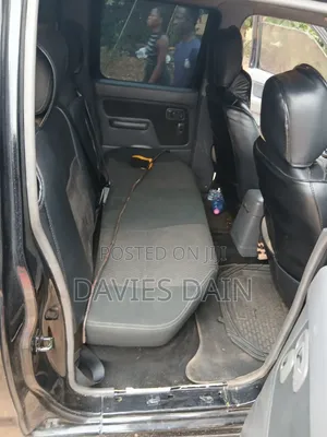 Nissan Hardbody 2018 Black