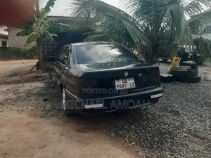 BMW 5 Series 528i 2000 Black