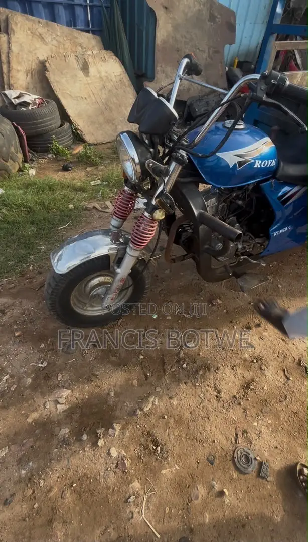 Royal Motorcycle 2023 Blue