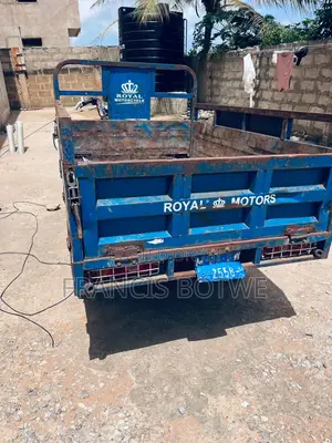 Royal Motorcycle 2023 Blue