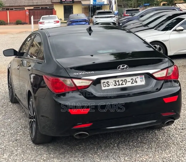 Hyundai Sonata 2013 Black