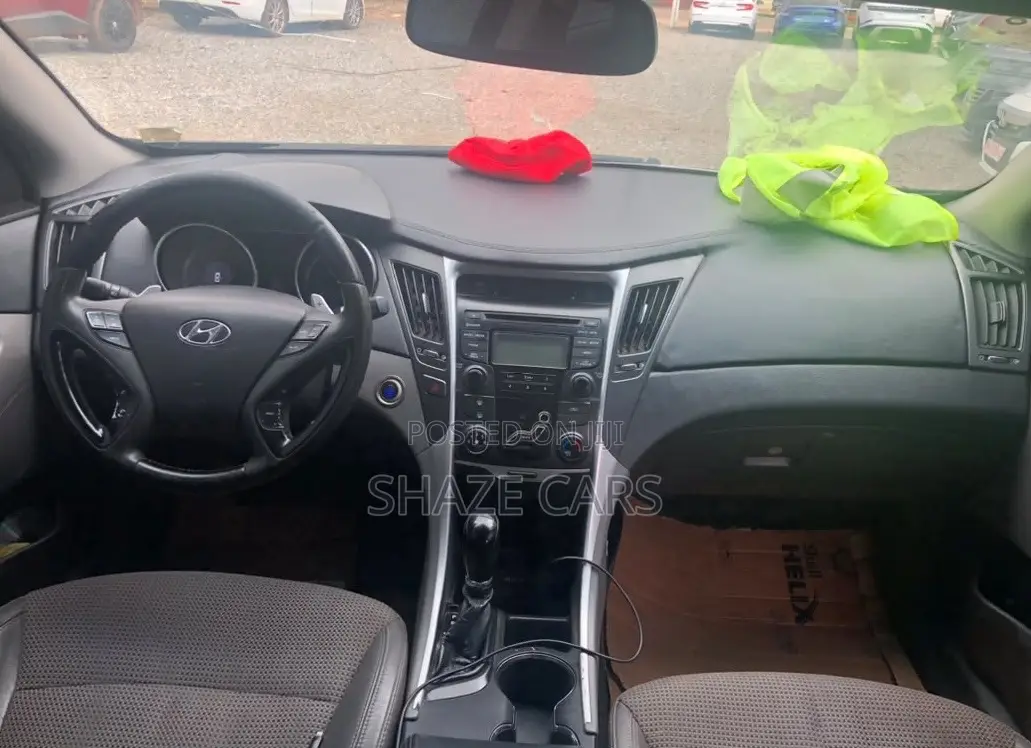 Hyundai Sonata 2013 Black