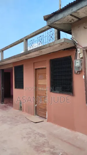 1bdrm Room & Parlour in Akropong Akuapim for rent