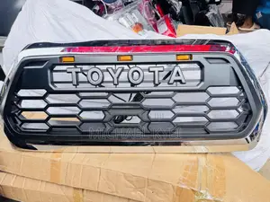 Toyota Tacoma 2016 Front Grille