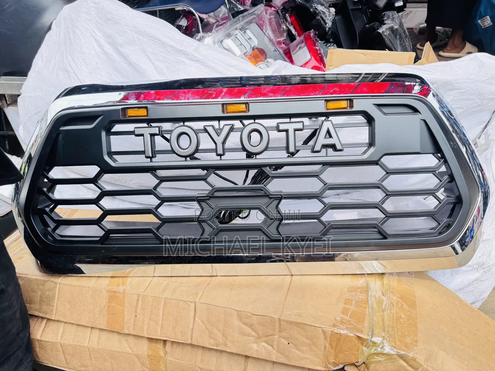 Toyota Tacoma 2016 Front Grille