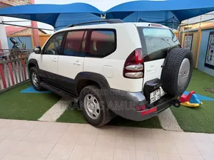 Toyota Land Cruiser Prado 2008 White