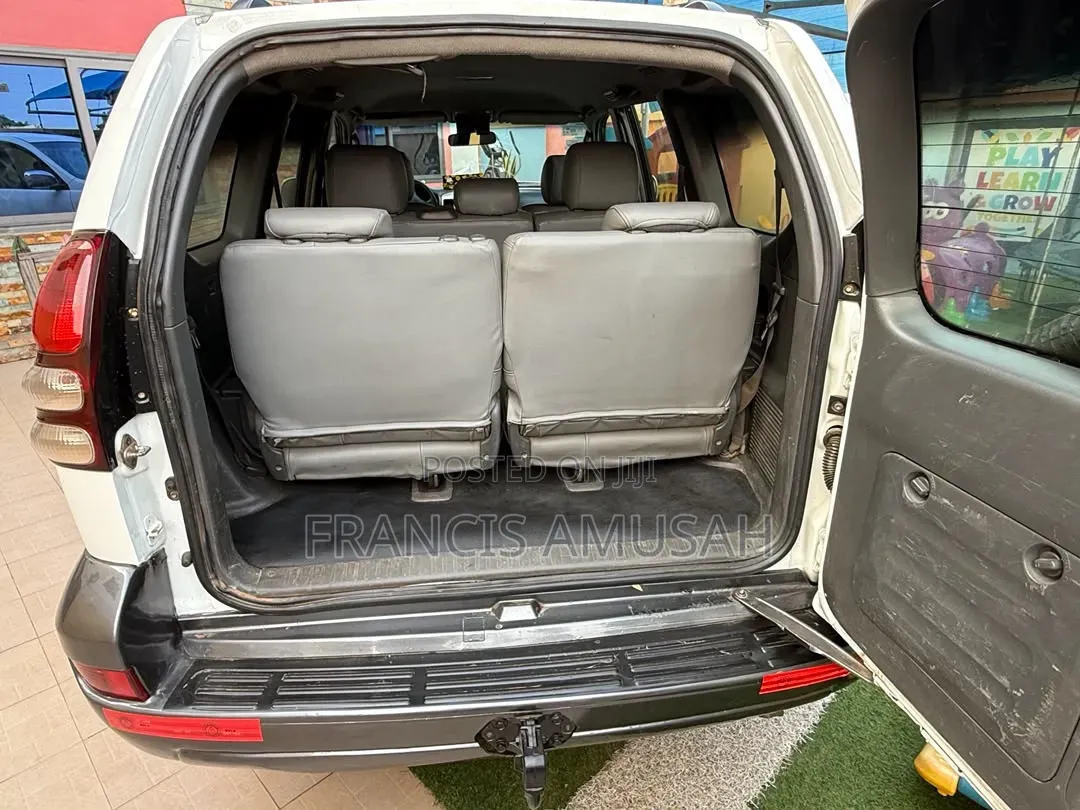 Toyota Land Cruiser Prado 2008 White