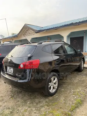Nissan Rogue S 2011 Black