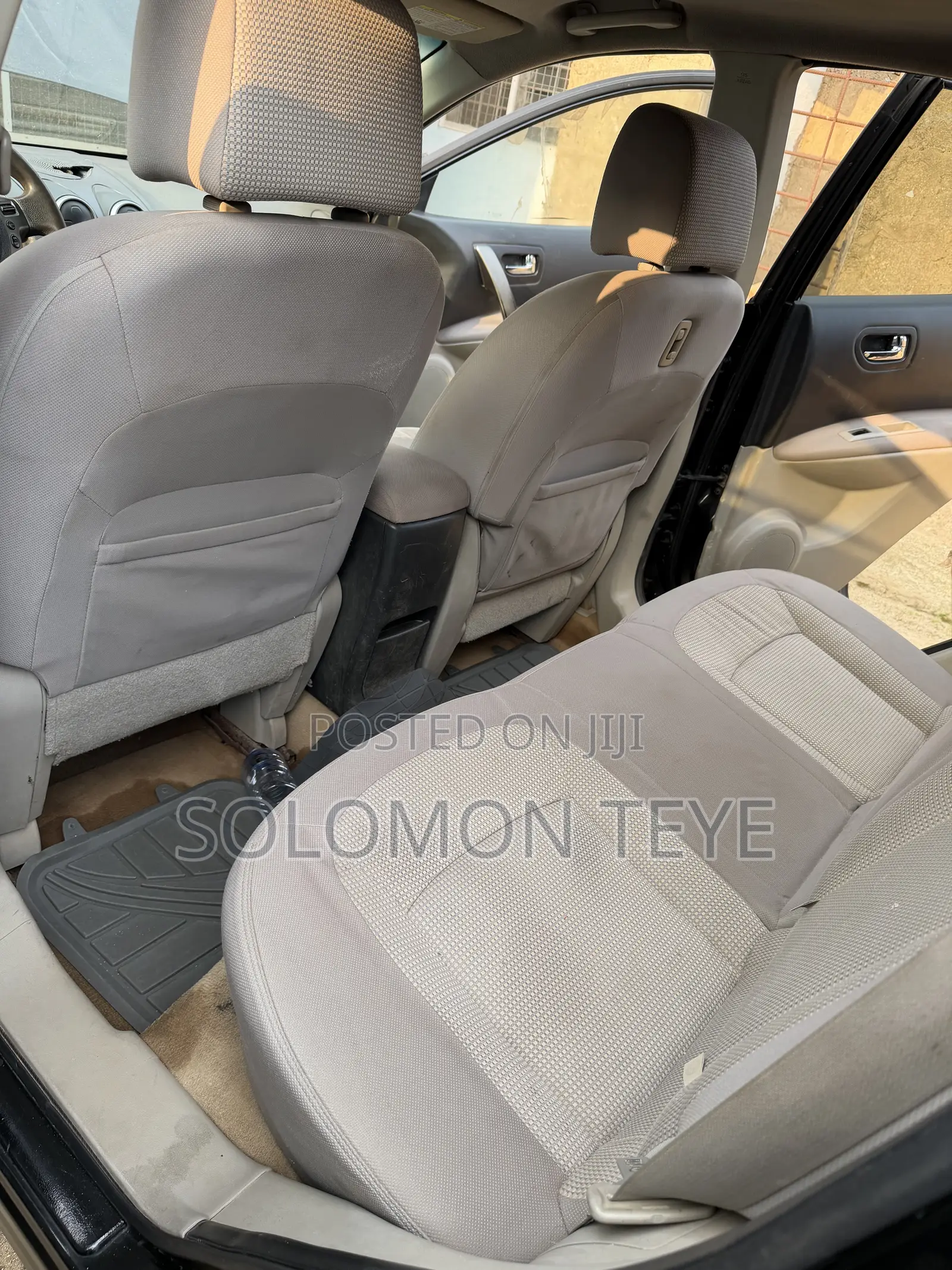 Nissan Rogue S 2011 Black