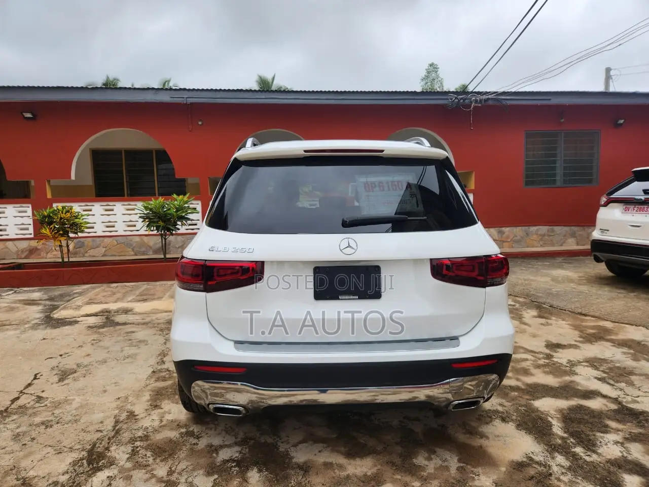 Mercedes-Benz GLB-Class GLB 250 4MATIC 2022 White