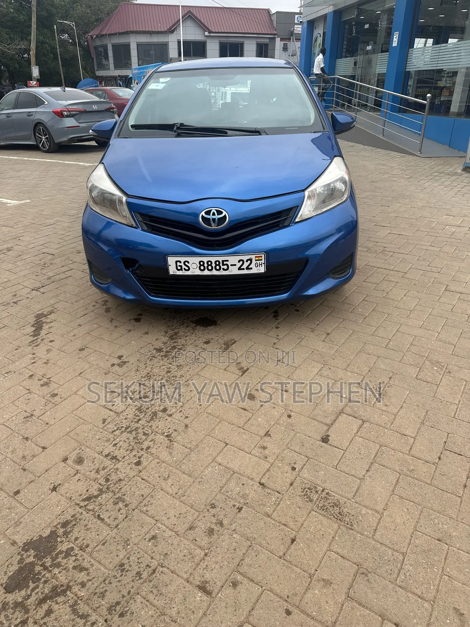 Toyota Yaris 2012 Blue
