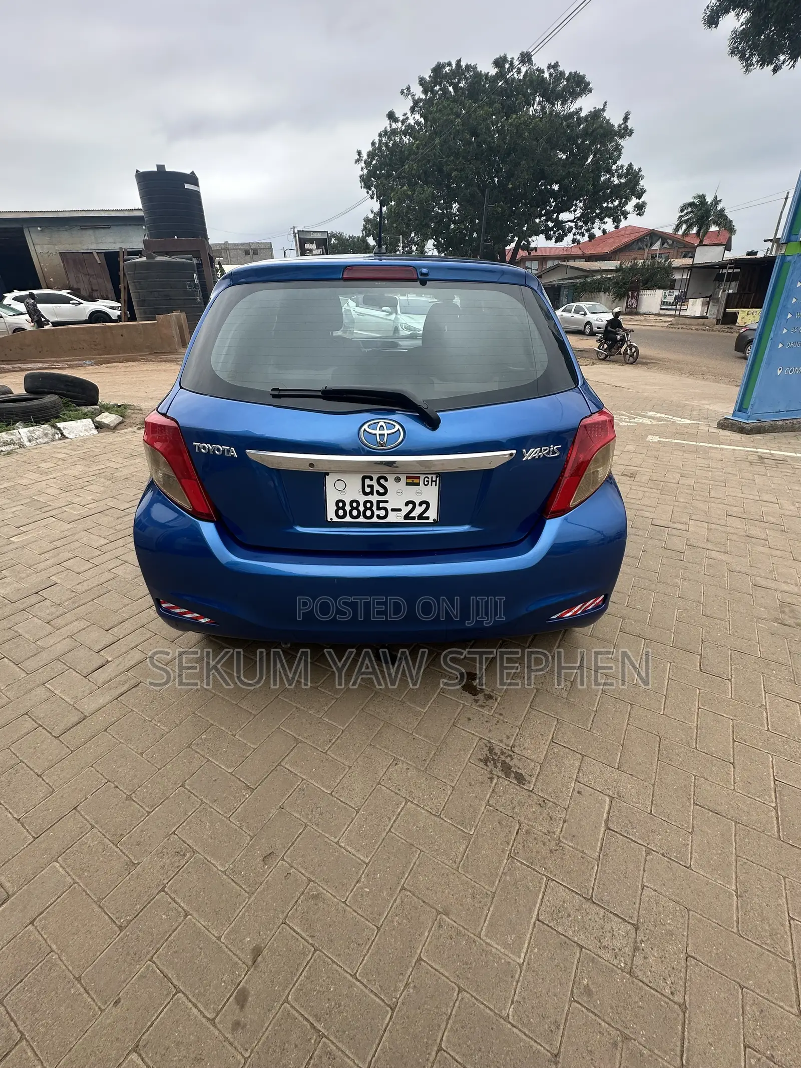 Toyota Yaris 2012 Blue