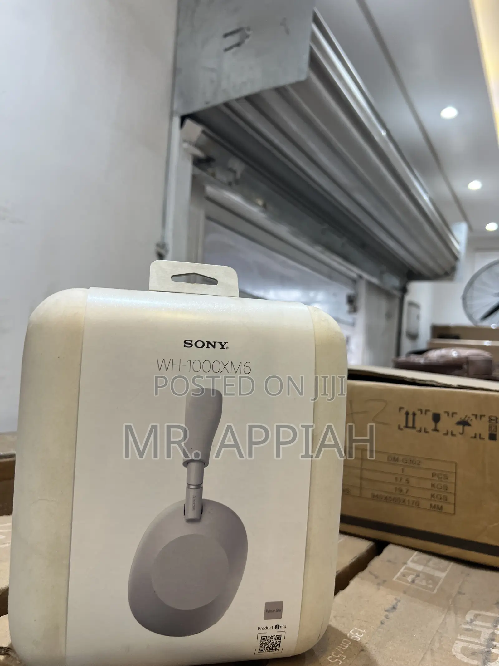 Extremely Classic Sony Xm6 Wireless Noise Cancelling Headphones 