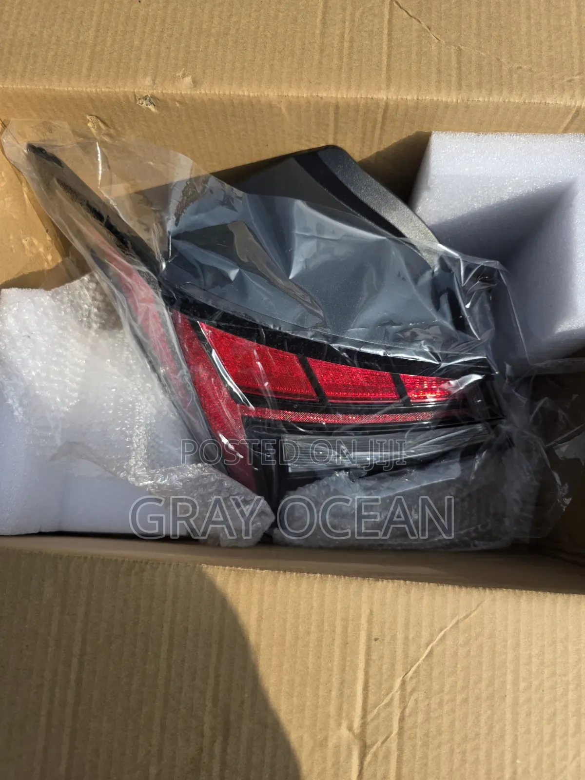 Genuine OEM Tail Light Assembly for 2021-2023 Hyundai Elantra | Pair