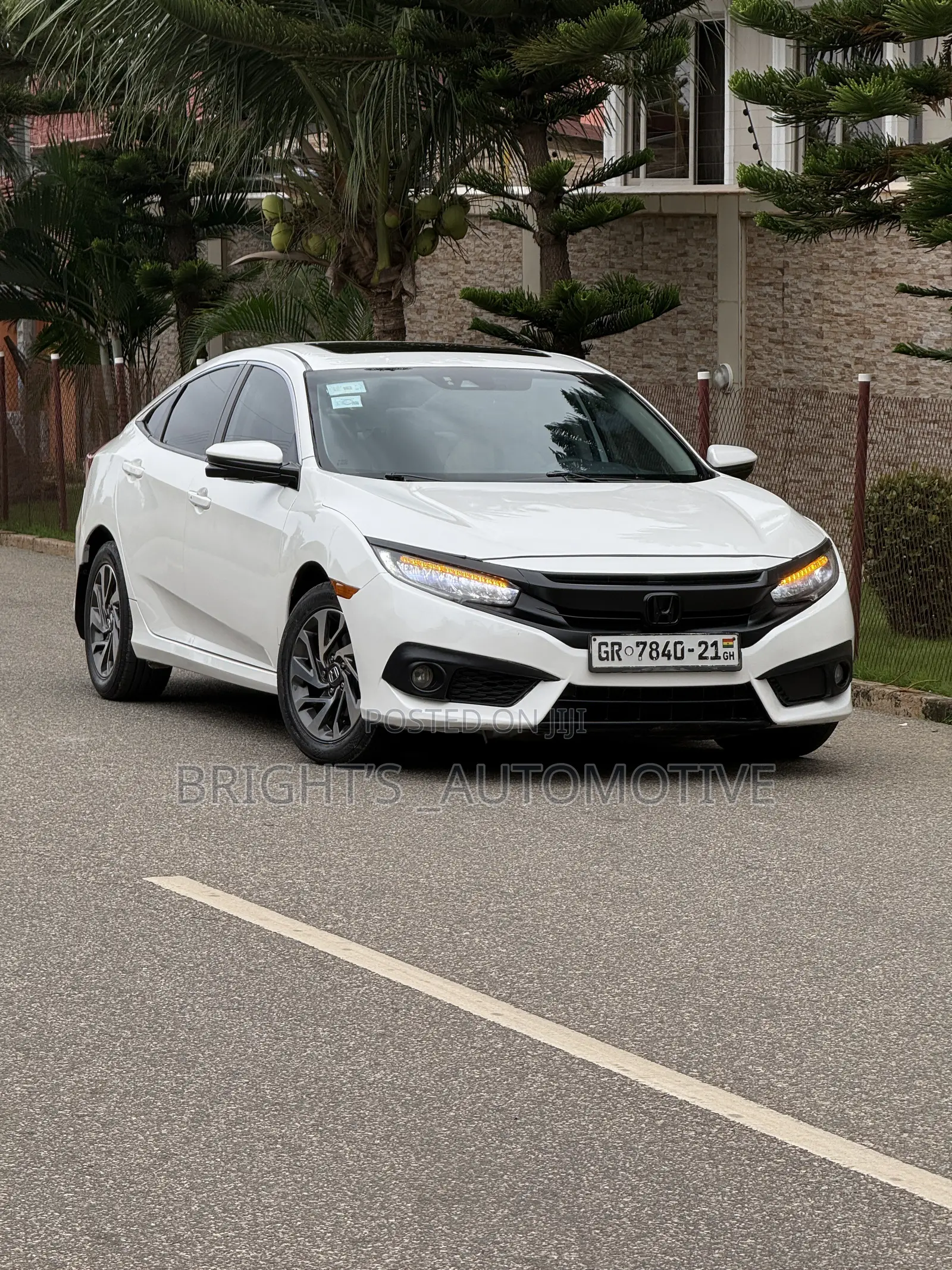 Honda Civic EX Sedan 2018 White