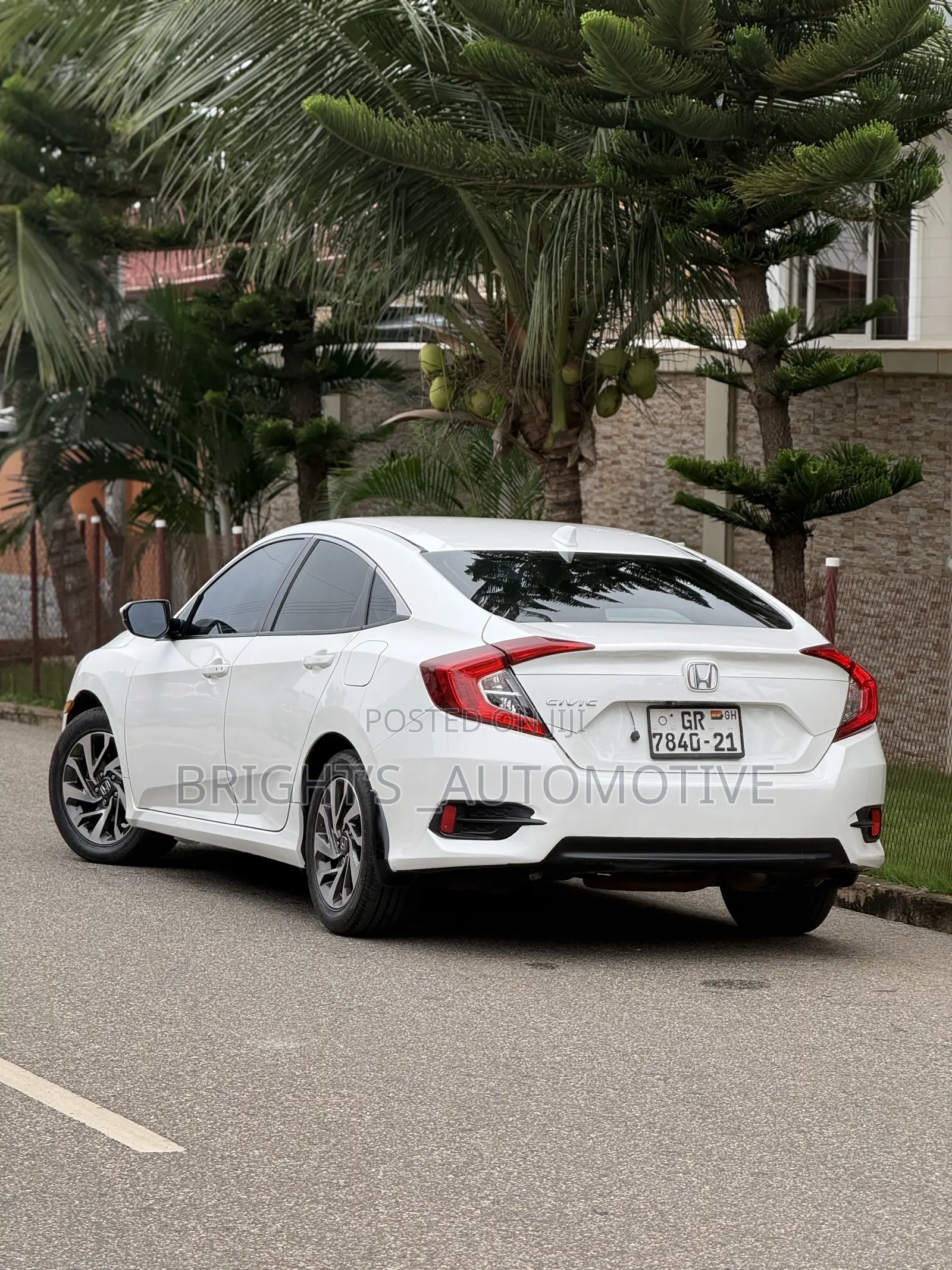 Honda Civic EX Sedan 2018 White