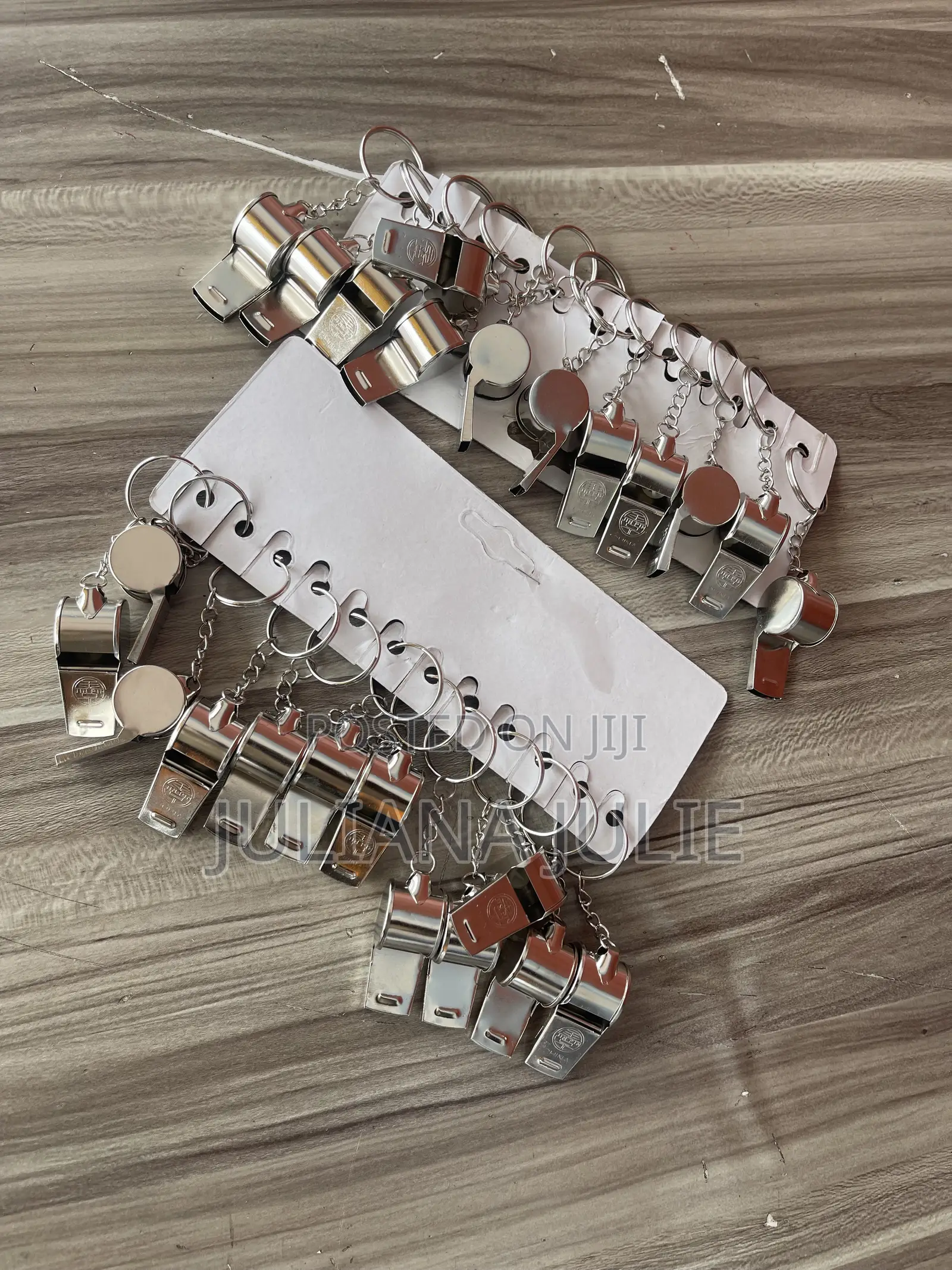 Original Metal Whistle Available at Cool Price