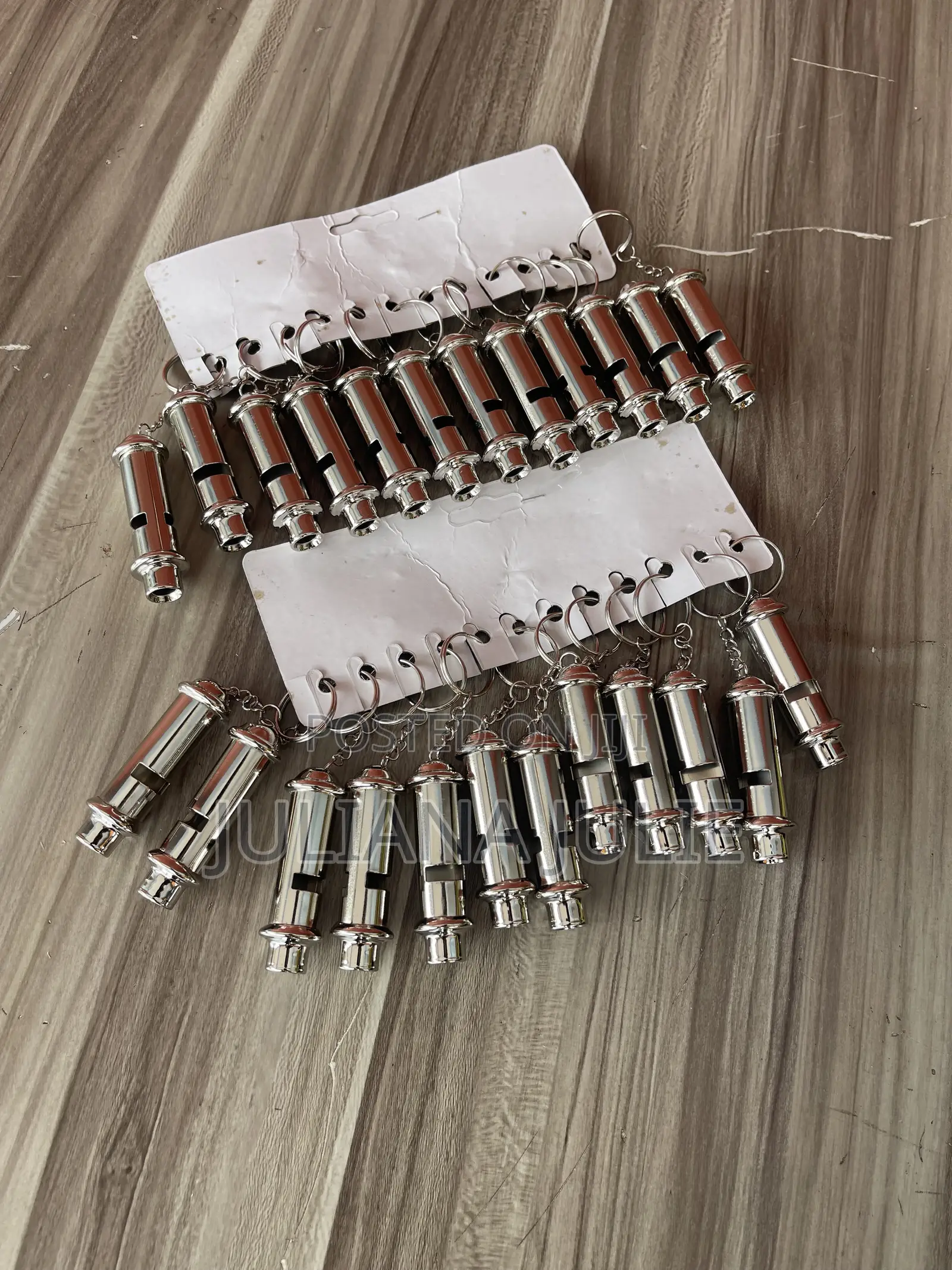 Original Metal Whistle Available at Cool Price