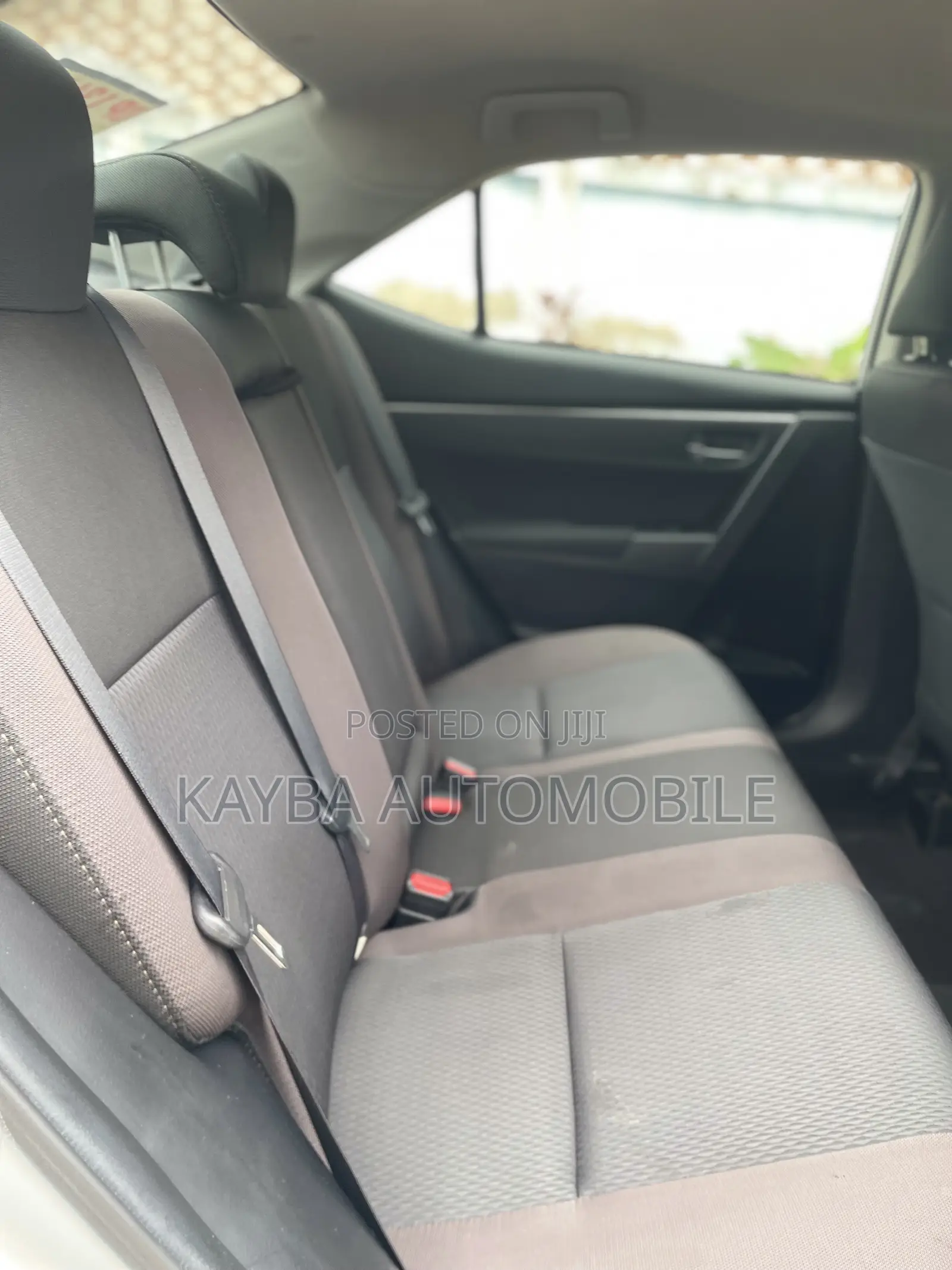 Toyota Corolla 2017 Silver